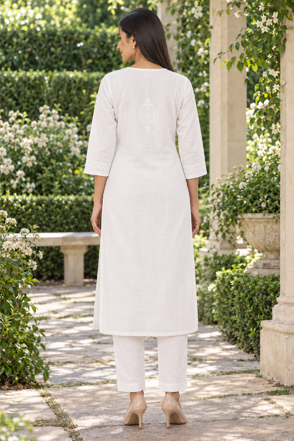 White Cotton Slub Kurta Set with Hand Chikan Embroidery