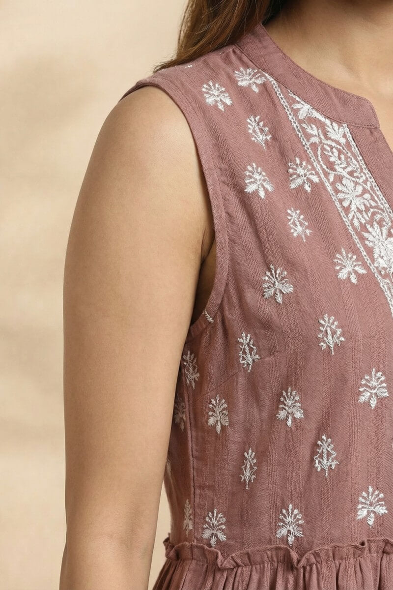 Cocoa Grace Hand Chikankari Cotton Dobby Kurta