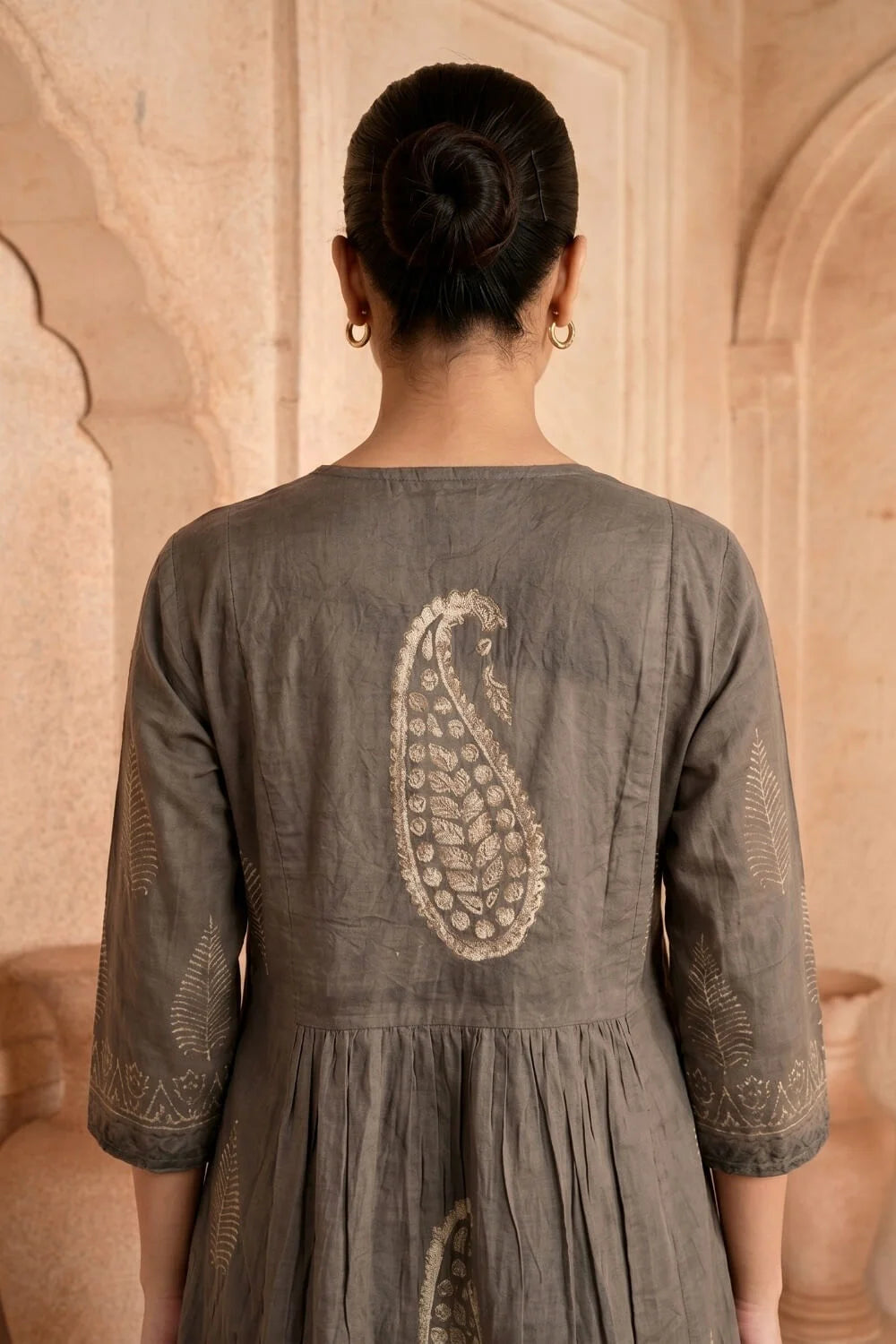 Smoky Earth Embroidered Kurta