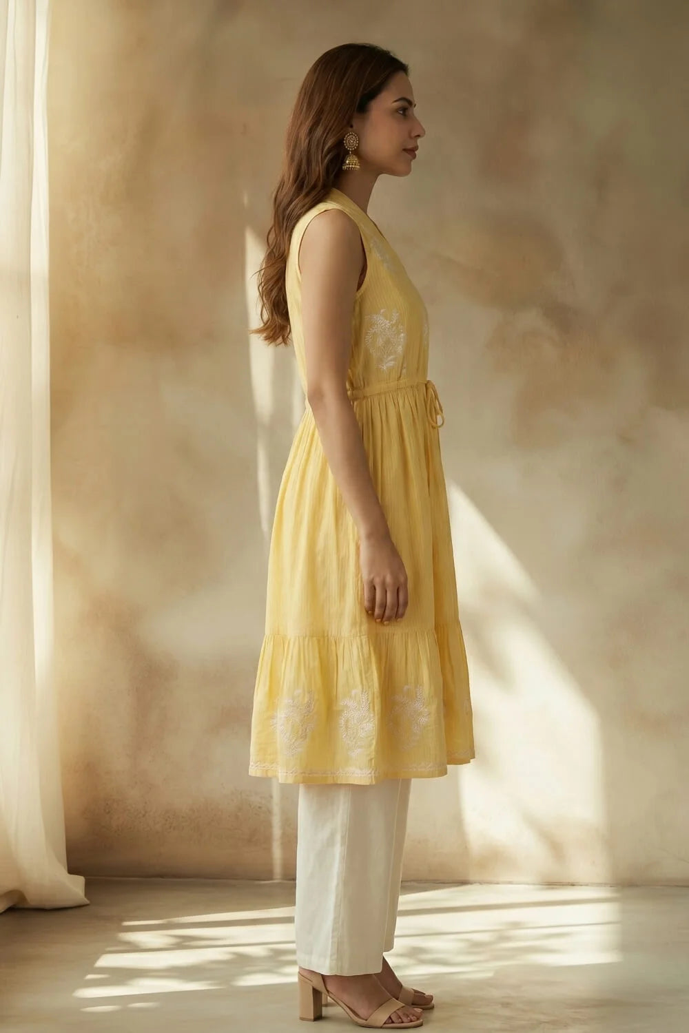 Sunlit Zara Chikankari Dobby Kurta