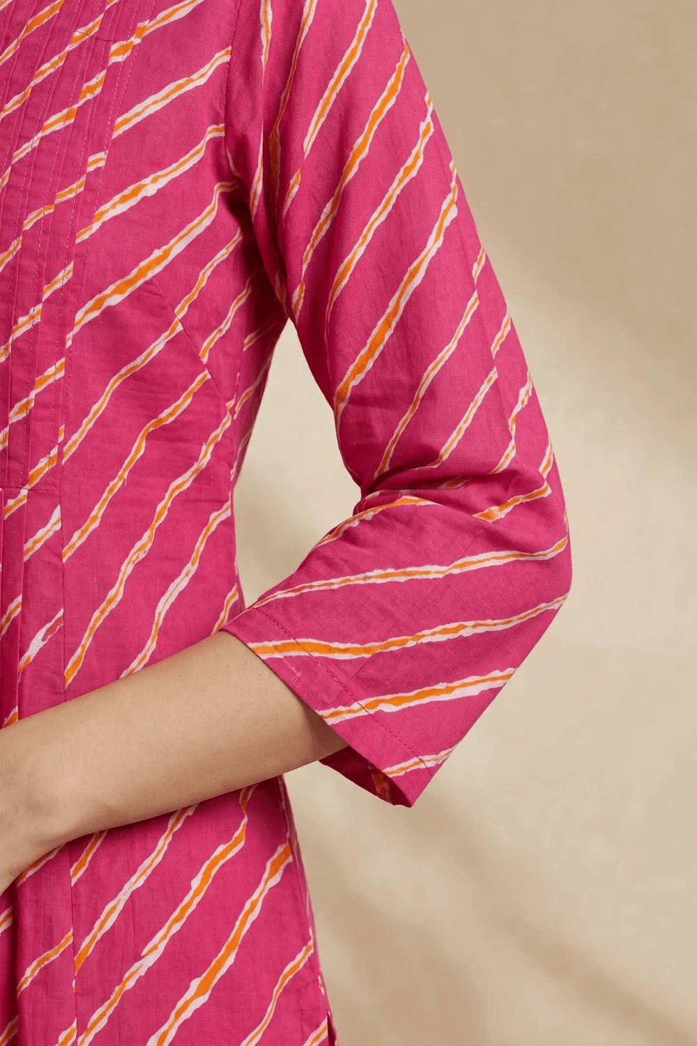 Gulnaar Leheriya Grace Pintuck Cotton Kurta
