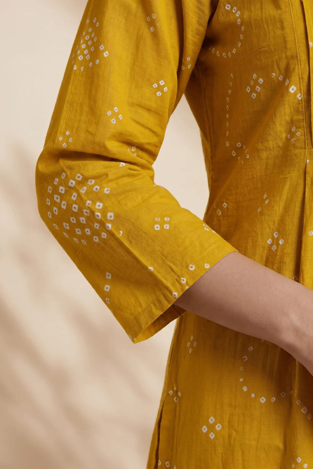Sunehri Bloom Pintuck Cotton Kurta