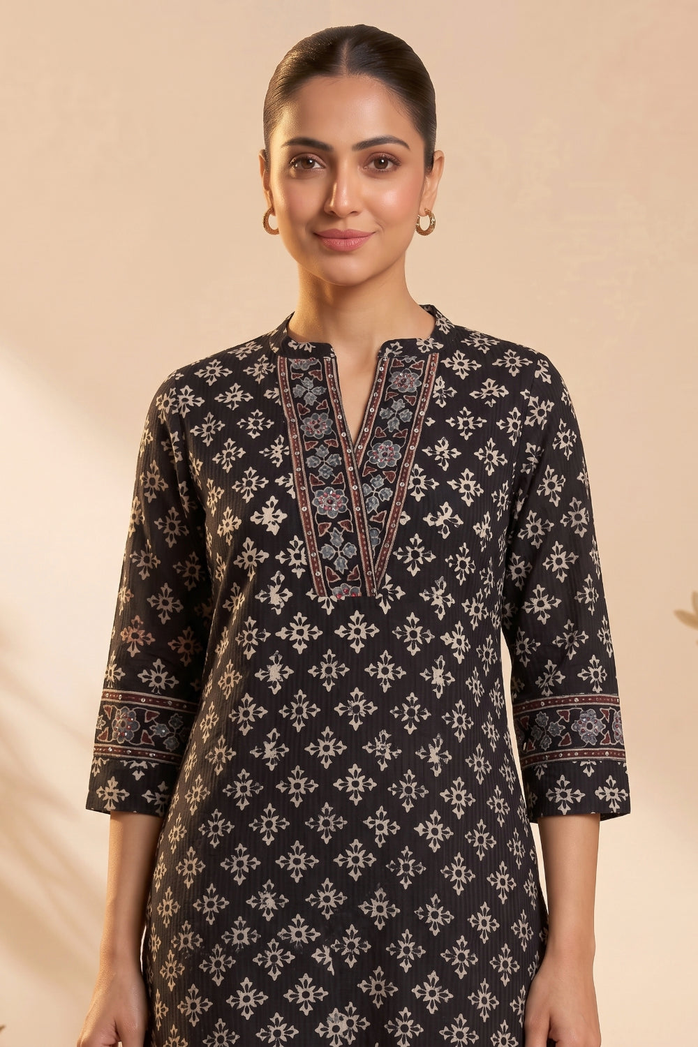 Noor-e-Siyah Hand Ajrakh Cotton Dobby Kurta