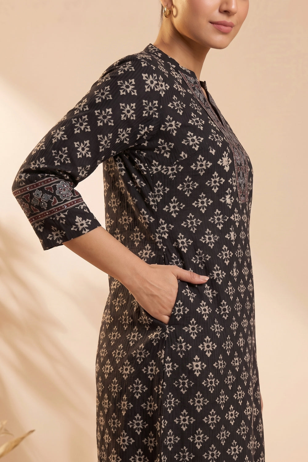 Noor-e-Siyah Hand Ajrakh Cotton Dobby Kurta