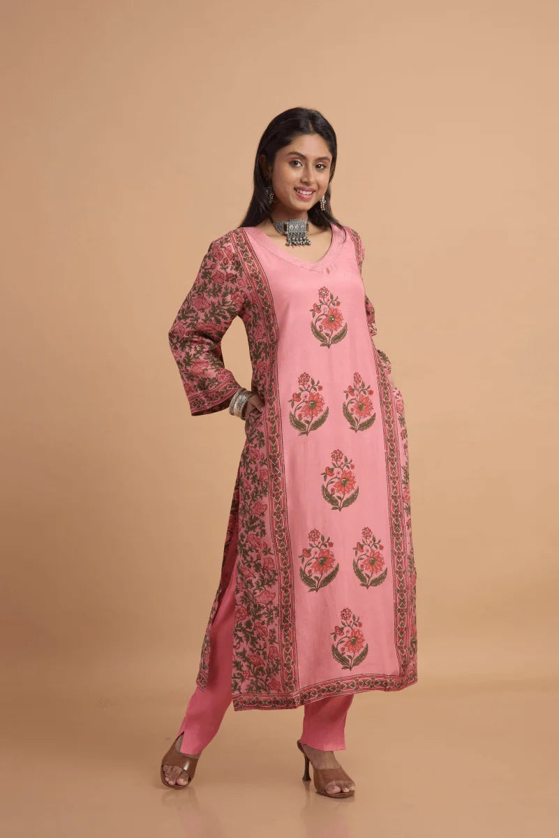 Rose Pink Muslin Satin Kurta Set with Hand Block Placement Print & Adda Embroidery