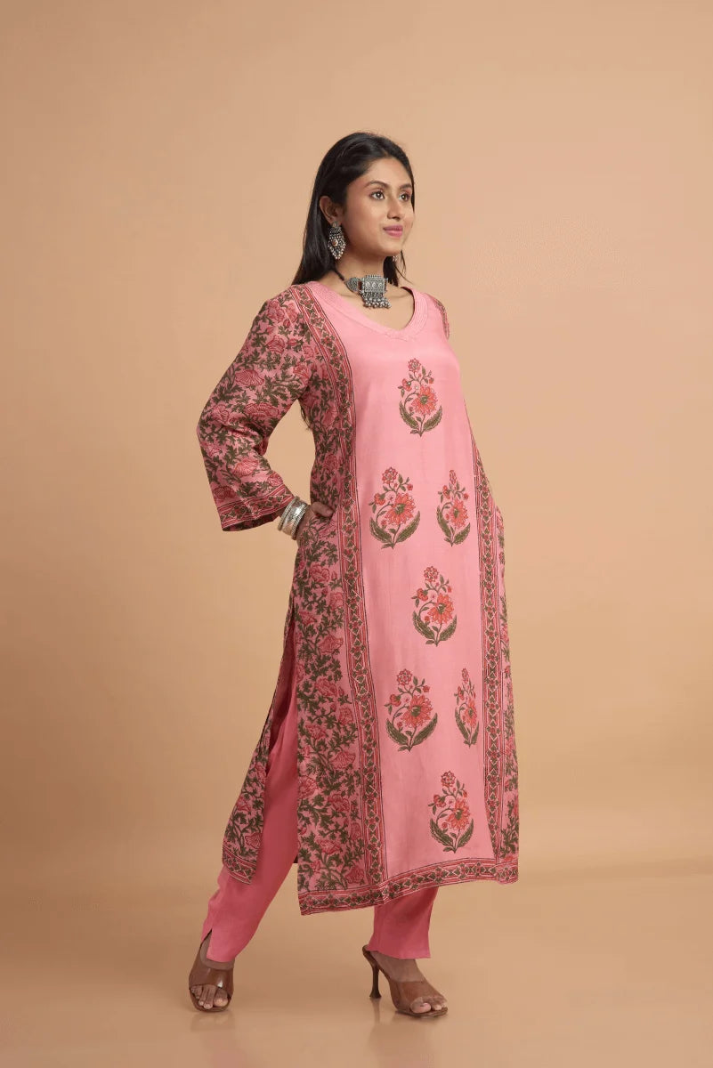 Rose Pink Muslin Satin Kurta Set with Hand Block Placement Print & Adda Embroidery